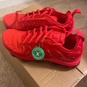 Nike Air VaporMax Plus Triple Red Size 8 in Women’s, 6.5 in men’s.
